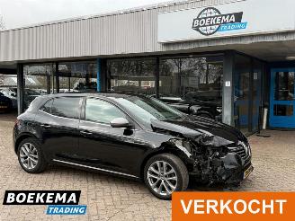 Voiture accidenté Renault Mégane 1.2 TCe GT-Line Navigatie Keyless Climate Control 2017/11