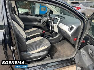 Peugeot 108 1.0 e-VTi Allure Cabriolet Airco Cruise picture 19