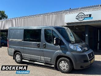krockskadad bil bedrijf Fiat Ducato 2.3MJ 150PK Automaat 6-Persoons 2012/7