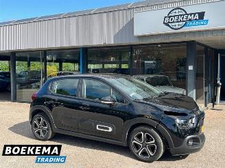 Vaurioauto  passenger cars Citroën C3 1.2 PureTech Plus Navigatie Climate 2024/8