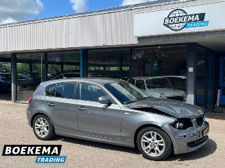 damaged passenger cars BMW 1-serie 116d Corporate Airco 5-Deurs 2010/2