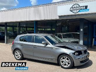 krockskadad bil auto BMW 1-serie 116d Corporate Airco Parkeersensoren 5-Deurs 2010/2