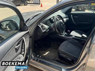 BMW 1-serie 116d Corporate Airco 5-Deurs picture 10