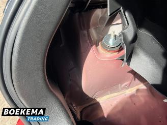 Suzuki Swift 1.2 Select Smart Hybrid Navigatie Airco Cruise Stoelverw. picture 10