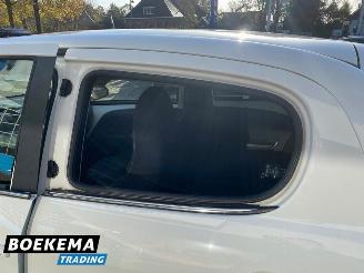 Peugeot 108 1.0 e-VTi Active Airco Cruise 5-Drs picture 12