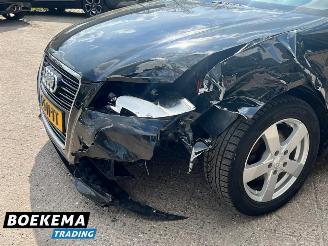 Audi A3 Sportback 1.6 Ambition Airco Cruise Stoelverwarming picture 7