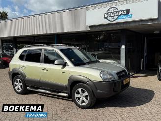 Unfallwagen Hyundai Tucson 2.7i V6 4WD Style Automaat Leer Climate Cruise 2006/1