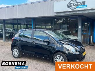 Damaged car Toyota Yaris 1.0 VVTi Spirit Airco 5-Deurs 2008/3