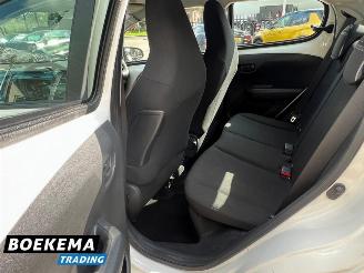 Peugeot 108 1.0 e-VTi Active Airco LED picture 21