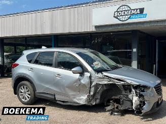 Avarii autoturisme Mazda CX-5 2.0 SkyActiv-G 165 2WD Aut Navi Climate Cruise Stoelverw. PDC 2015/8