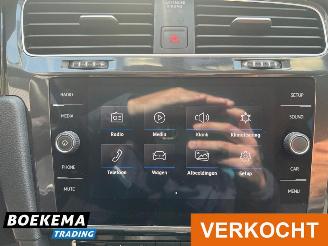 Volkswagen Golf 1.5 TSI Comfort Business DSG Navigatie PDC Climate Cruise picture 29