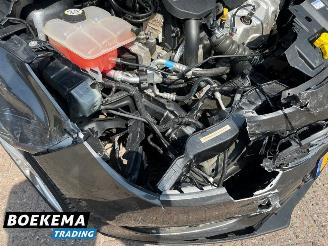 Ford Focus Wagon 1.5 TDCI Titanium Navigatie Climate Cruise PDC Trekh. picture 13