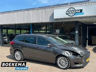 damaged passenger cars Ford Focus Wagon 1.5 TDCI Titanium Navigatie Climate Cruise PDC Trekh. 2015/11
