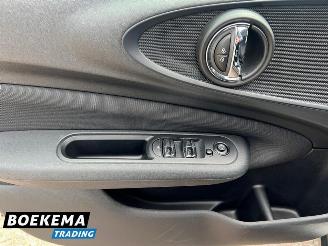 Mini Clubman Cooper 1.5 Business Automaat Navigatie Climate Cruise NL-Auto! picture 22