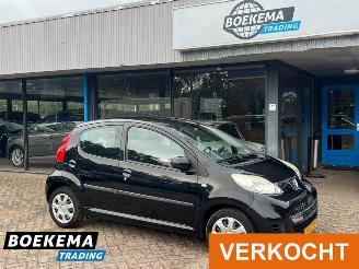 Damaged car Peugeot 107 1.0-12V Sublime Airco 5-Deurs 2010/4