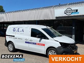 krockskadad bil bedrijf Renault Kangoo 1.5 DCI 95 L2 Stoelverw. Keyless Carplay 5204Km! 2024/9