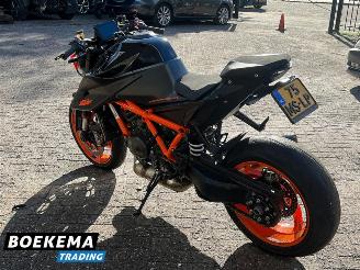 KTM 1290 Super Duke R ABS Akrapovic picture 4
