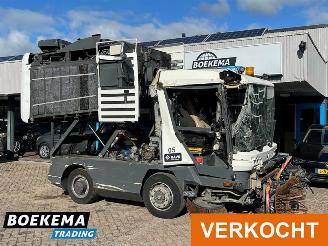 krockskadad bil machine Ravo  540 Kehrmachine Sweeper + Sprühen Euro5 2013/6