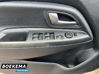 Kia Rio 1.2 CVVT Super Pack Keyless Climate Cruise PDC picture 28