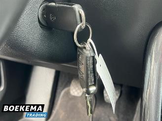 Volkswagen Beetle 1.4 TSI Cabrio Xenon Navi Airco Stoelverw. PDC picture 30
