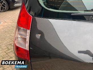 Renault Grand-scenic 1.6 16V Dynamique 7-Pers Climate Cruise picture 12