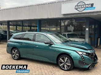 uszkodzony samochody osobowe Peugeot 308 SW 1.6 Plug-in Hybrid 180 Navi Cruise Climate Trekh. PDC 2023/11