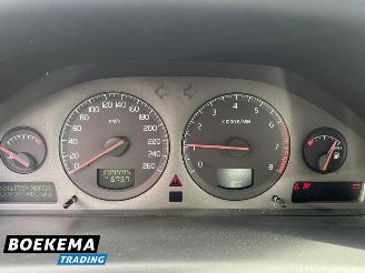 Volvo Xc-70 2.4 T Comfort Line 200 PK Leder Airco Cruise Trekh. picture 25