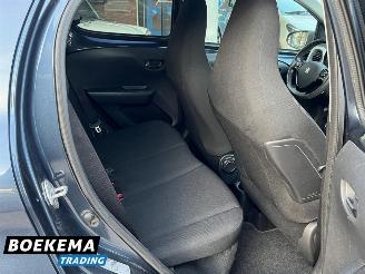 Peugeot 108 1.0 e-VTi Première Keyless Climate Cruise Camera picture 12