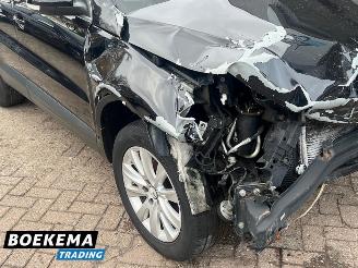 Volkswagen Tiguan 2.0 TDI Comfort&Design Pano Stoelverw. Cruise Climate PDC Trekh. picture 6