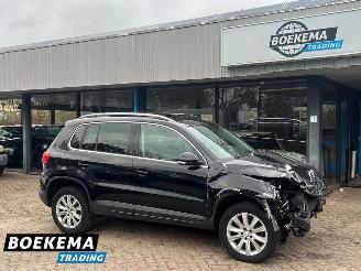Avarii autoturisme Volkswagen Tiguan 2.0 TDI Comfort&Design Pano Stoelverw. Cruise Climate PDC Trekh. 2011/3