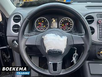 Volkswagen Tiguan 2.0 TDI Comfort&Design Pano Stoelverw. Cruise Climate PDC Trekh. picture 25