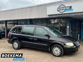 skadebil auto Chrysler Grand-voyager 2.4i SE Luxe 6-Pers Aut Climate Cruise Trekh. 2005/2