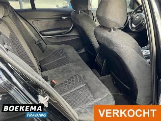 BMW 1-serie 118i 136PK Executive Aut Led Navi Cruise Airco PDC picture 17