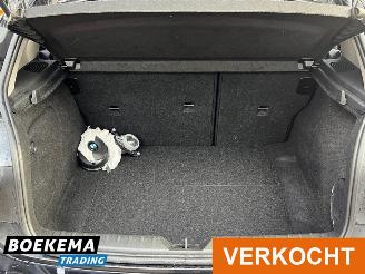 BMW 1-serie 118i 136PK Executive Aut Led Navi Cruise Airco PDC picture 16