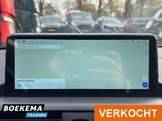 BMW 1-serie 118i 136PK Executive Aut Led Navi Cruise Airco PDC picture 25