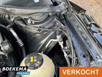 BMW 1-serie 118i 136PK Executive Aut Led Navi Cruise Airco PDC picture 10