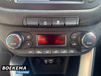 Kia Cee d cee'd 1.0 T-GDi Design Led Navi Climate Cruise Camera picture 28