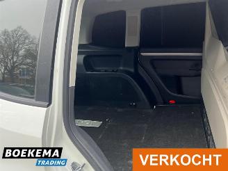 Volkswagen Touran 1.6 TDI Grijs kenteken Climate Cruise Trekh. PDC picture 17