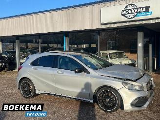 Auto incidentate Mercedes A-klasse 180 Prestige AMG Panorama Navigatie Stoelverw. Airco PDC 2016/8