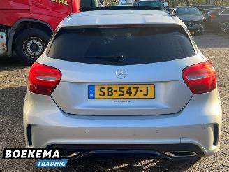 Mercedes A-klasse 180 Prestige AMG Panorama Navigatie Stoelverw. Airco PDC picture 14