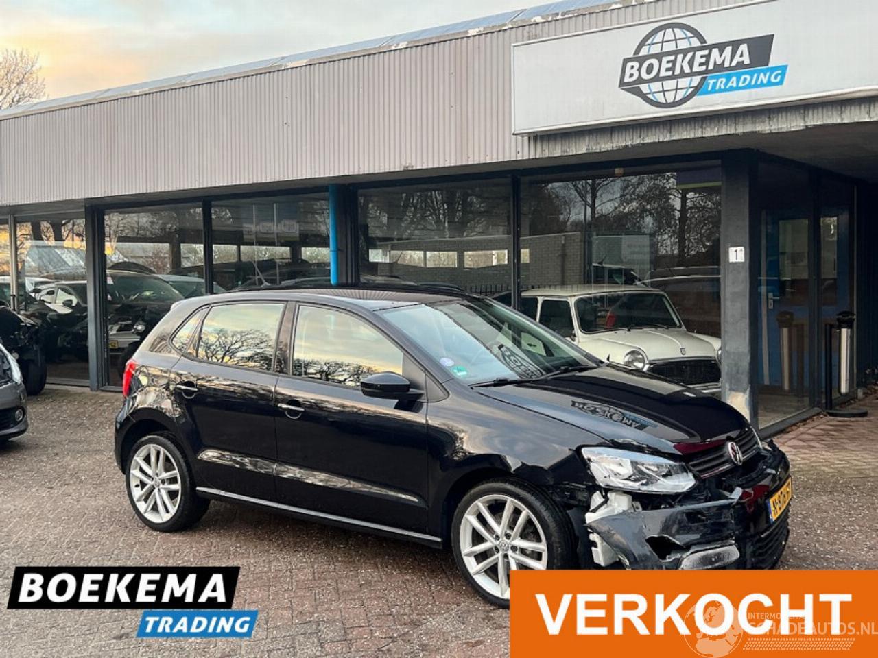 Volkswagen Polo 1.2 TSI Highline 110PK DSG Stoelverwarming Navigatie Camera Climate