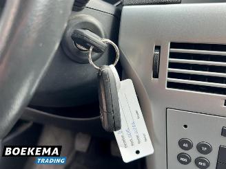 Opel Astra 1.4 Business Airco Cruise picture 25