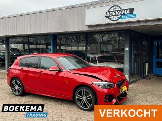 Unfallwagen BMW 1-serie 118i High Exe M-Sport Aut Keyless Led Navi Climate PDC 2018/2