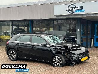 damaged passenger cars Mercedes A-klasse 180 Business Line Facelift Navi Camera Clima SHZ 2023/5
