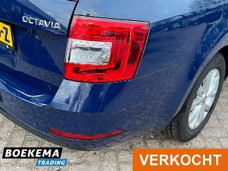 Skoda Octavia Combi 1.0 TSI Ambition Led Cruise Climate PDC picture 8