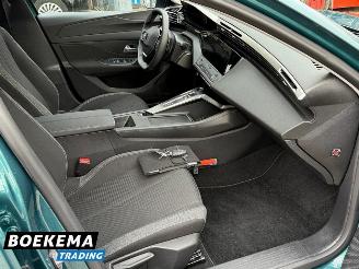 Peugeot 308 SW 1.6 Plug-in Hybrid 180 Active Pack Business picture 18