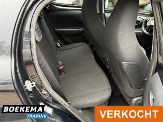 Peugeot 108 1.0 e-VTi Active Airco 5-Deurs picture 18