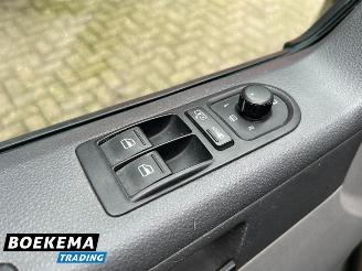 Volkswagen Transporter 2.5 TDI 340 DC 5-Pers 174PK DSG Leer Navi Airco Cruise PDC Trekh. picture 23