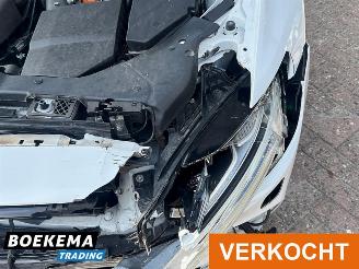 Volvo V-60 2.0 T6 Recharge AWD R-Design HUD Pano Keyless Led Navi Camera Stoelverw. picture 10