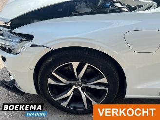 Volvo V-60 2.0 T6 Recharge AWD R-Design HUD Pano Keyless Led Navi Camera Stoelverw. picture 12